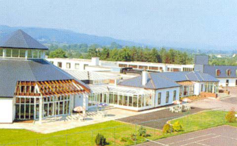 Connemara Gateway Hotel Утерард Екстер'єр фото
